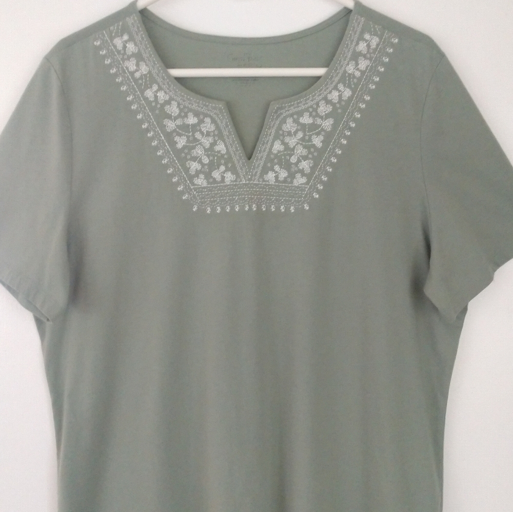 Coral Bay 1X Sage Tunic Style Tee